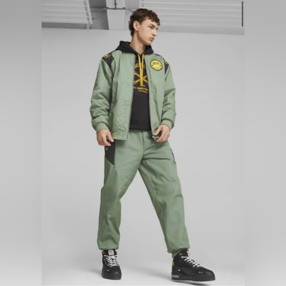 PUMA Porsche Legacy Garage Crew Pants Mens Large - Picture 7 of 8
